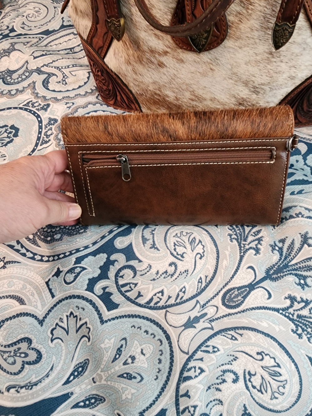 American Darling Brown Haircalf Tote with Tooled Leather Trim - Picture 4 of 16